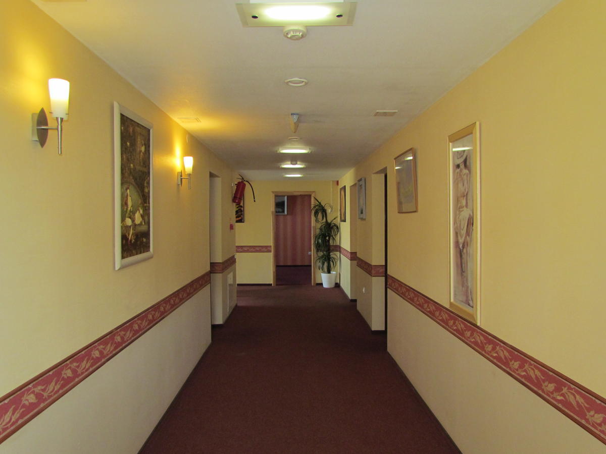 Pagunda Hotel Rokiskis Exterior photo