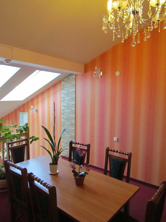 Pagunda Hotel Rokiskis Exterior photo